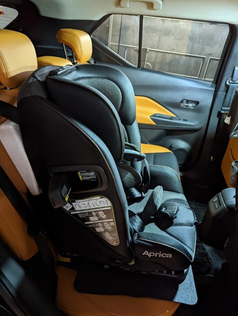 Aprica フォームフィット ISOFIX セーフティープラス のパーツレビュー
