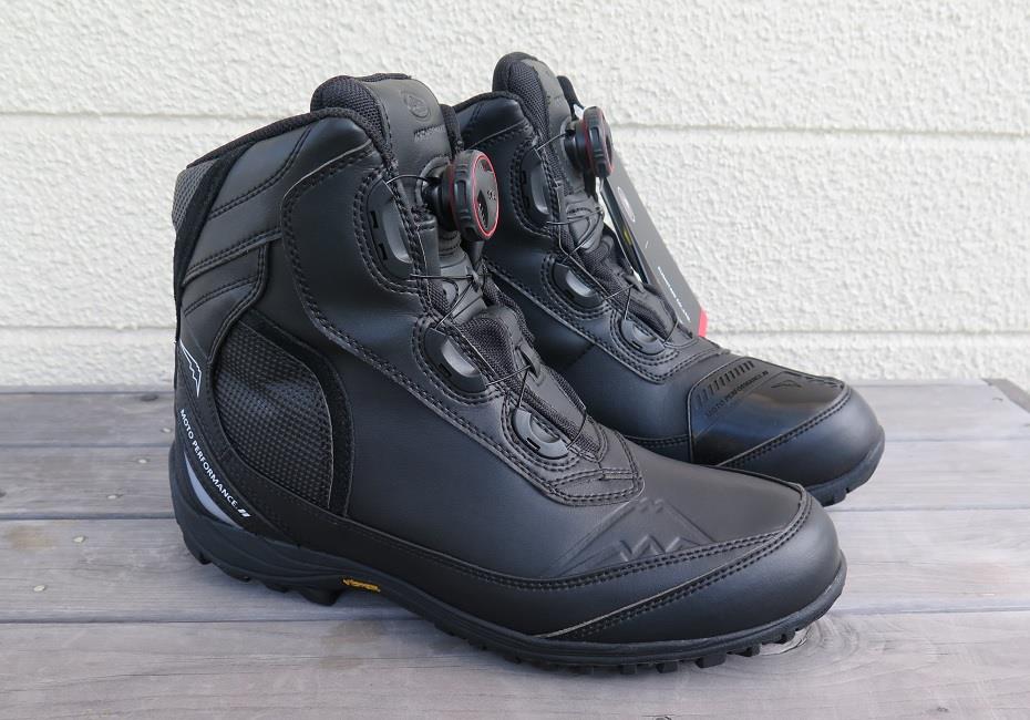 ライディングシューズを新しくしました。 クシタニ アドーネシューズ K