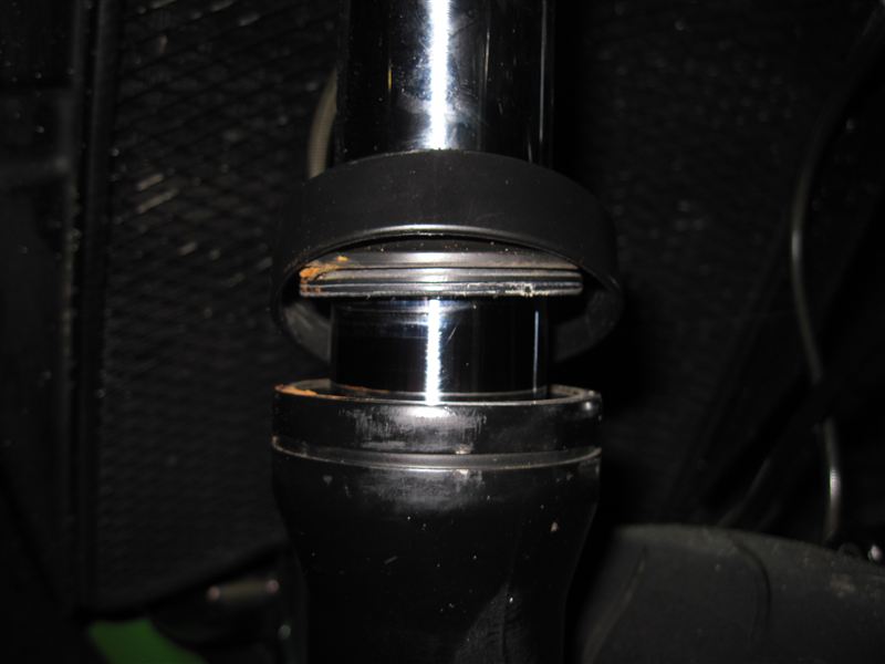 フロントフォークオイル交換（カワサキ ZRX1200R）by チロリン