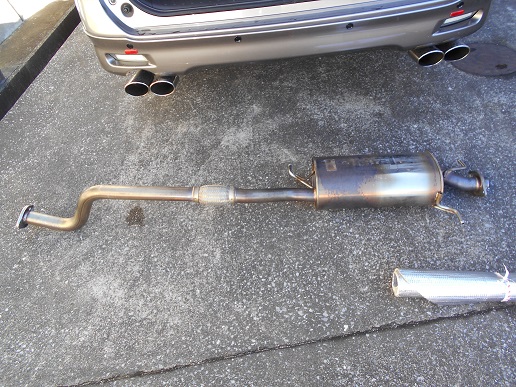 c25とc26のマフラー合体（日産 セレナ・C25）by 還暦 - みんカラ