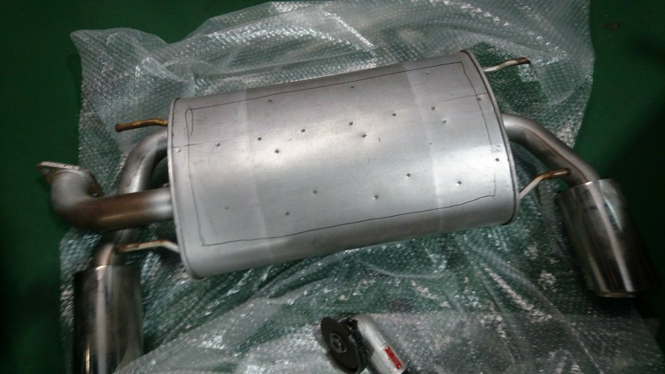 純正マフラー加工（トヨタ 86・ZN6）by ちょび氏 - みんカラ