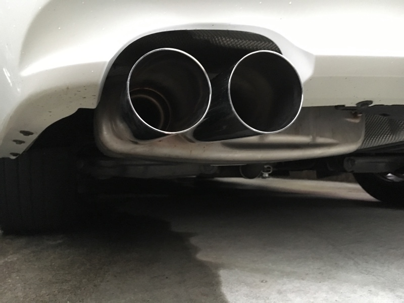 BMW(純正) BMW Performance サイレンサーシステム マフラー取付け（BMW