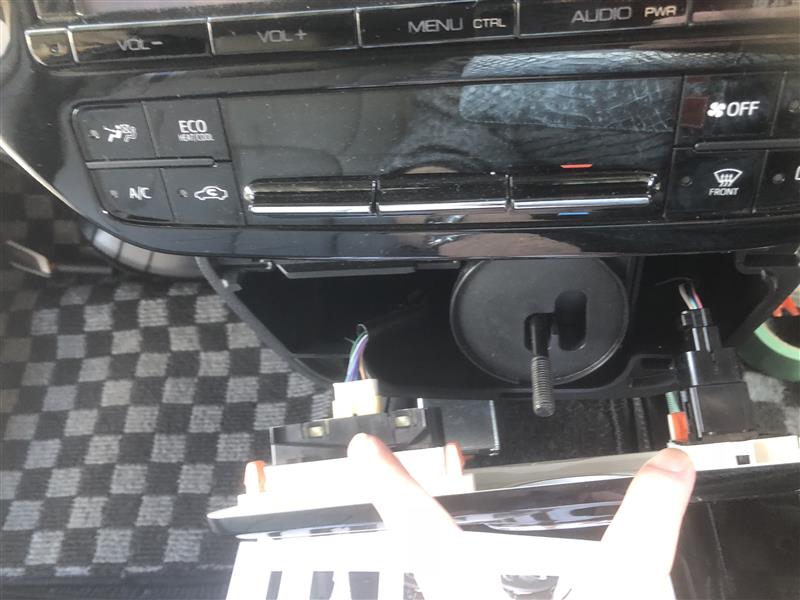 I-Shifter（アイシフター）取り付け（トヨタ プリウス・50系）by