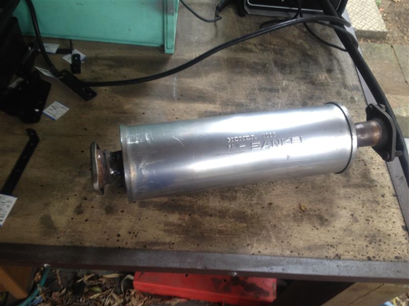 ついに私も触媒付マフラー1/4（ケータハム スーパーセブン 1700BDR）by