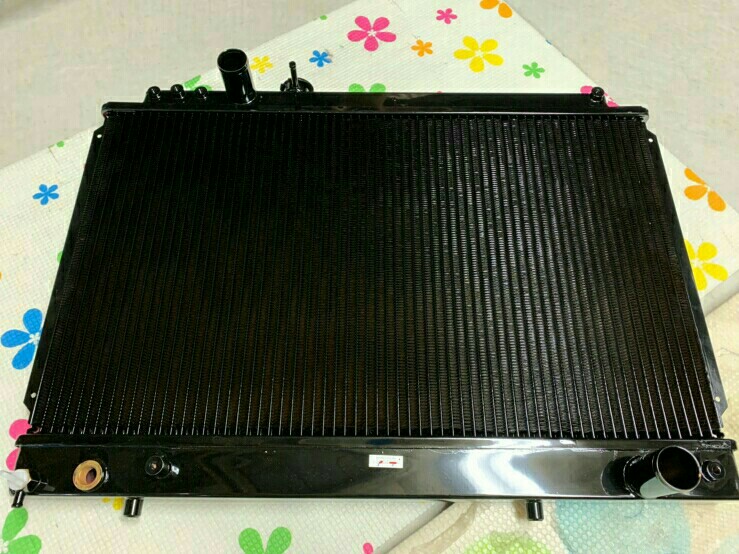 銅3層ラジエーター交換（トヨタ スープラ・A70系）by そーはや - みんカラ