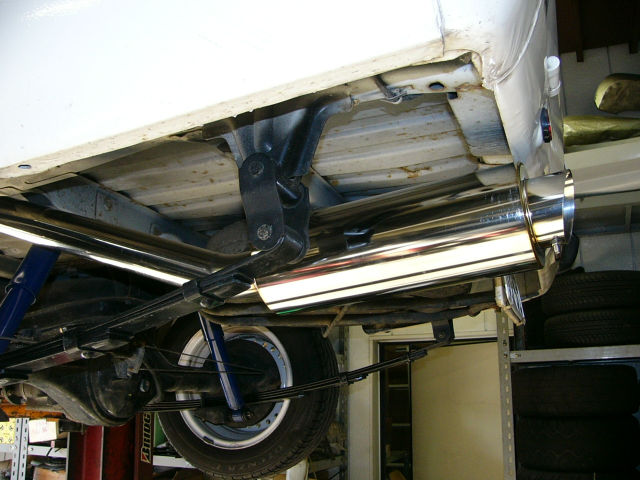 まつおか ステンレスマフラー デフ上（日産 サニートラック・B120系