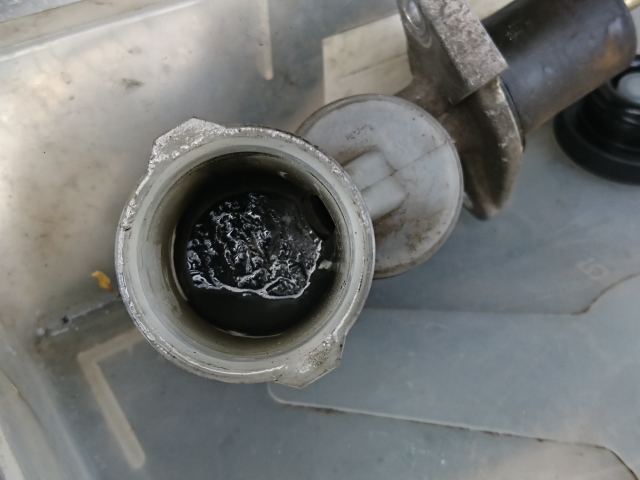 クラッチマスターシリンダーO/H その2（日産 180SX・RS13/KRS13型）by