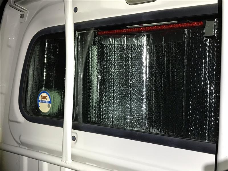 サンバートラック(TT2)、リアウインドウ用サンシェードの作製（スバル