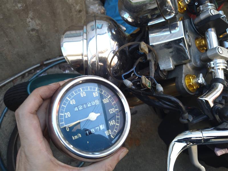 トリップリセットノブが折れた（ヤマハ SRV250）by ウンハ2号@NB6C