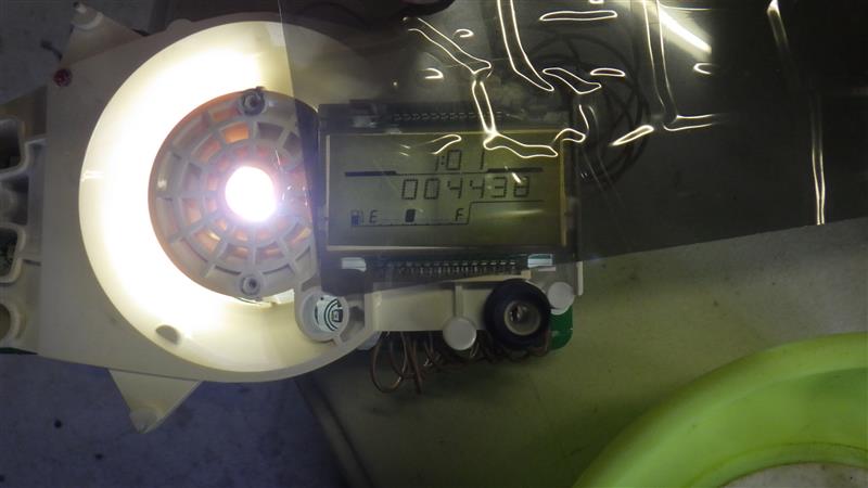 メーター焼け修理 その2（スズキ アドレスV125S）by アリスタント