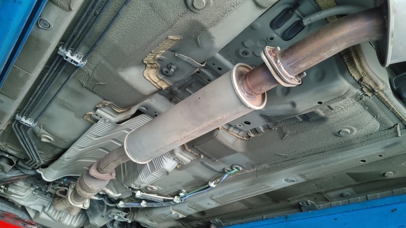 Feel'sマフラー 中間ストレート化（ホンダ アコード ユーロR・CL7/8/9