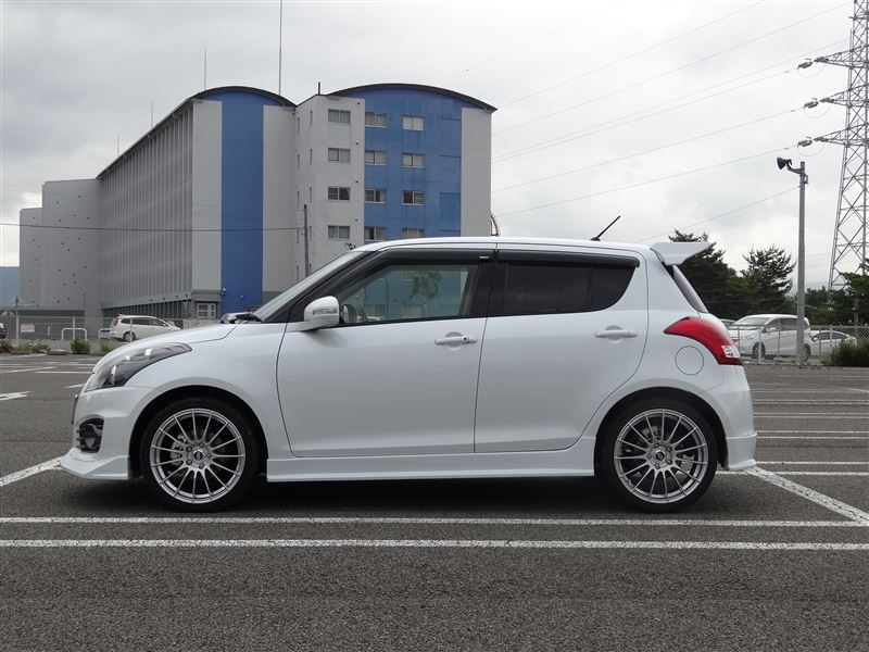 SUNLINE RACING SLRスポーツエアロ サイドステップ のパーツレビュー