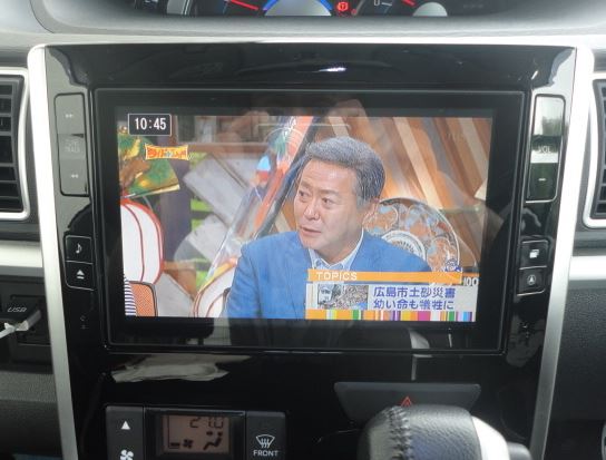 ☆ ダイハツ 純正オプション Panasonic カーナビ NSZN-W69D 地図データ