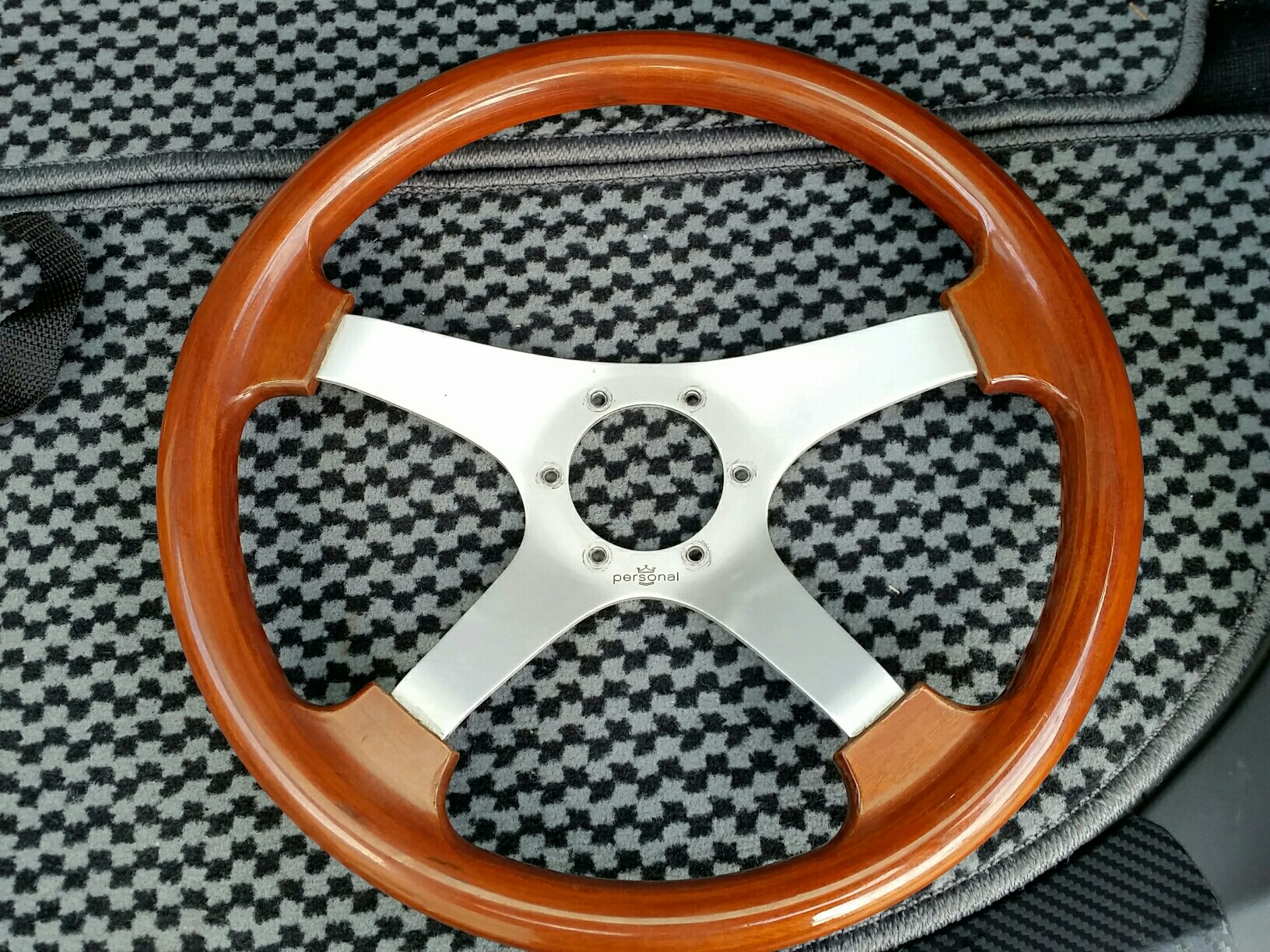 PERSONAL 4本スポーク ウッドステアリング のパーツレビュー | R1