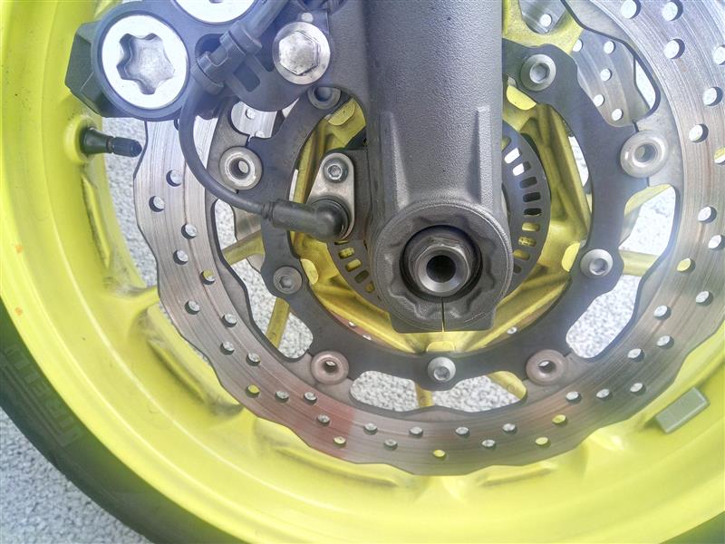 ラジカル クロモリアクスルシャフト のパーツレビュー | MT-07(ラクチ