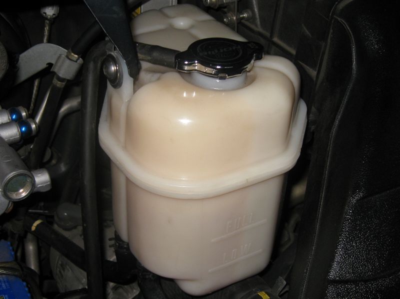 TOYOTA純正 初期型TCRエスティマ用 ラジエターリザーブタンク!! の