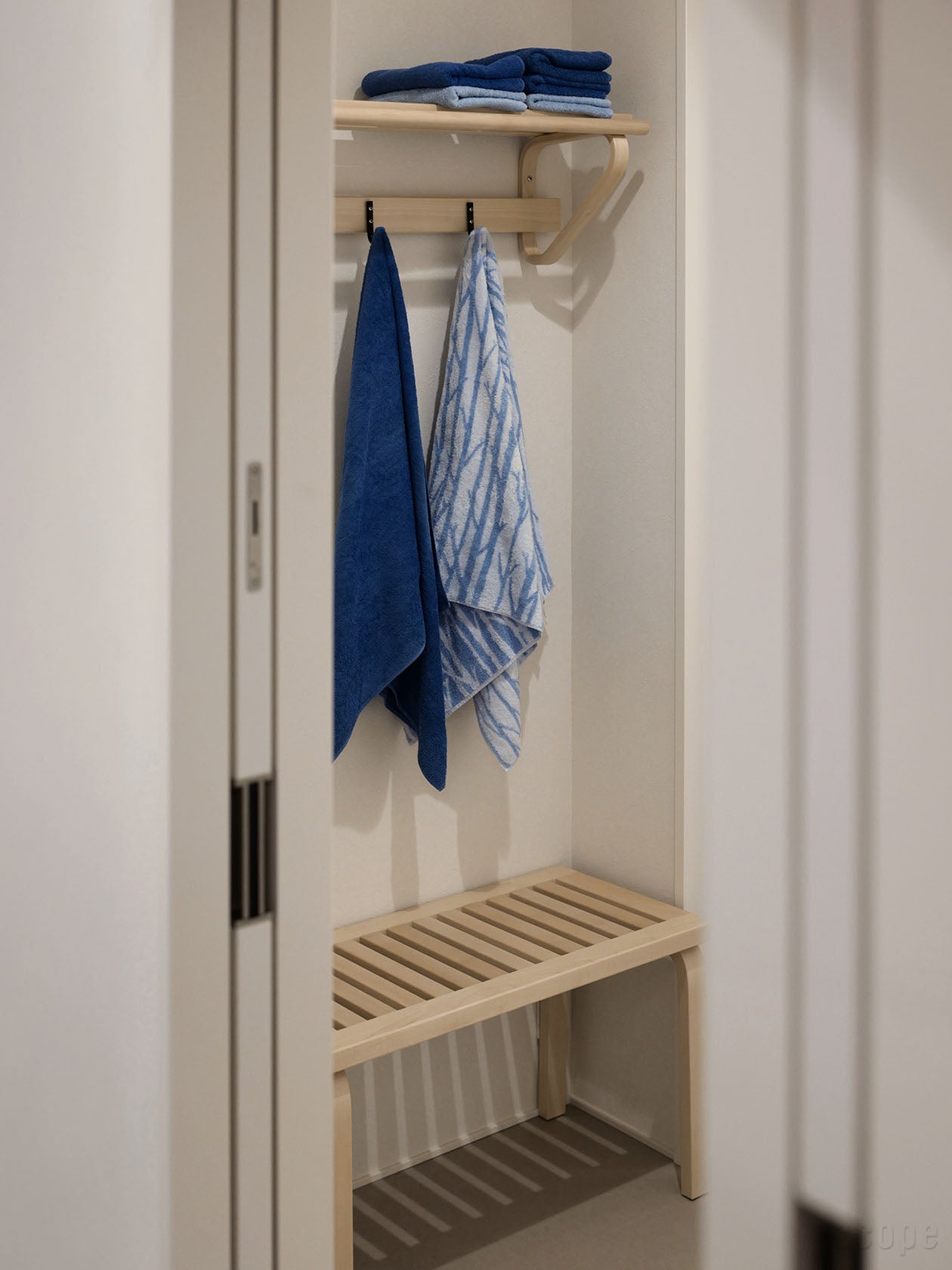 コートラック 109C | Artek (アルテック)