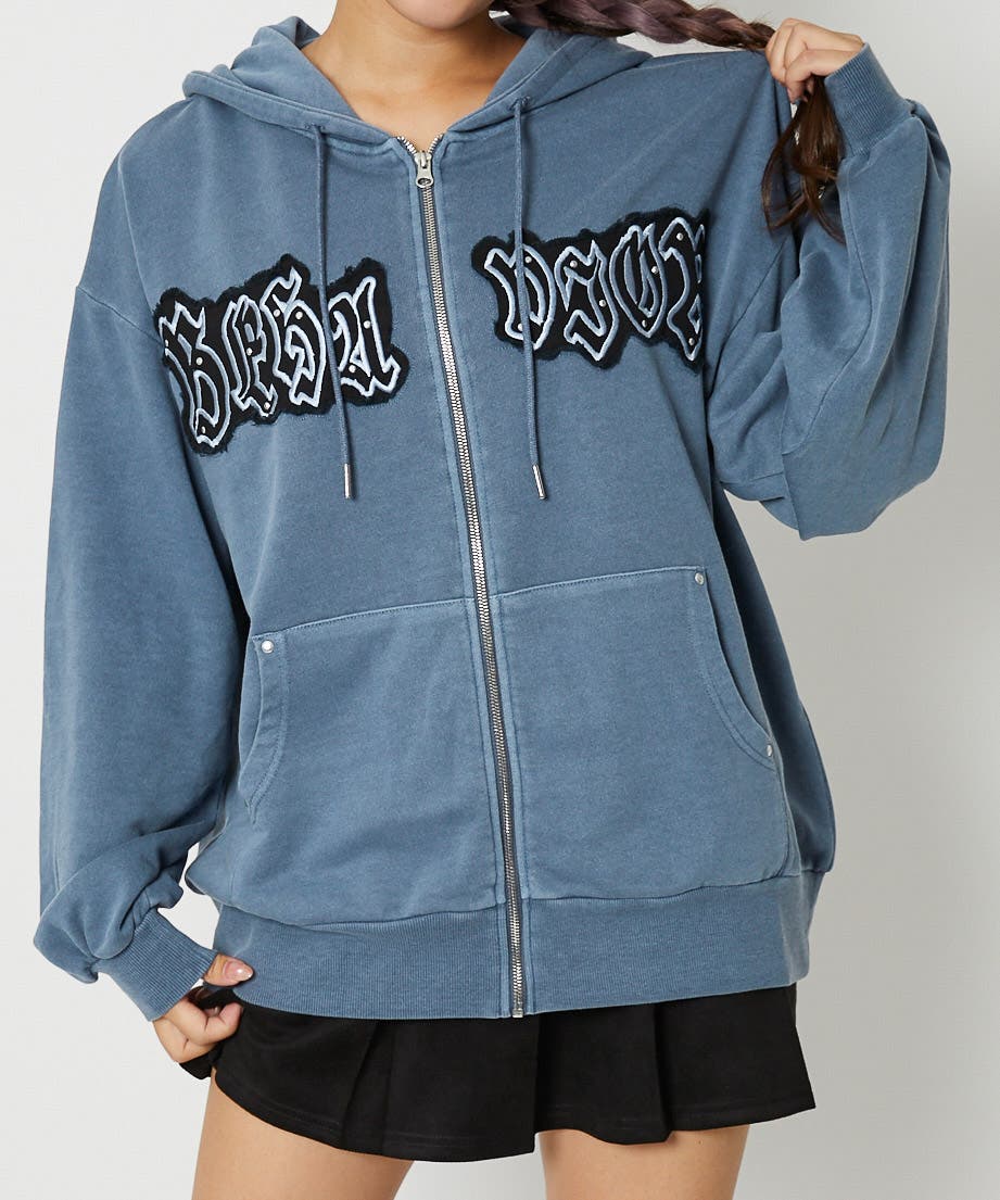 アップリケ×刺繍×ストーン装飾》レディース 裏毛 ジップパーカー[品番