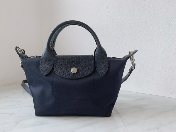 偏愛品】ロンシャン「ル プリアージュ xsサイズ」どれくらい入るか試し