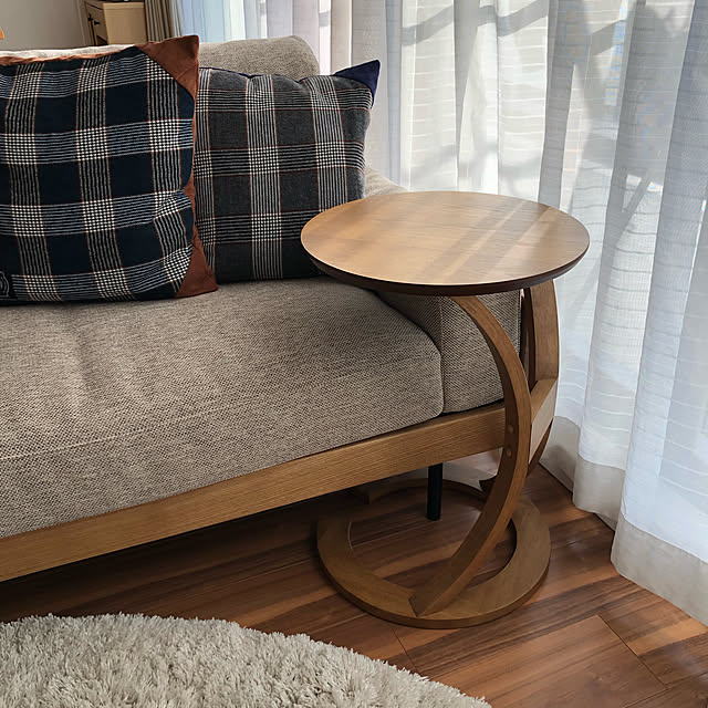 サイドテーブル unicoのおすすめ商品とおしゃれな実例 ｜ RoomClip