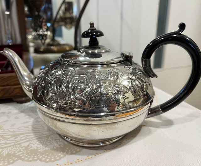 台湾 シェフィールド アンティーク 100 周年記念シルバー彫刻ティー