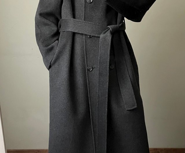 台湾 冬のお出かけをエレガントに彩る 手縫いチャコールグレーダブル