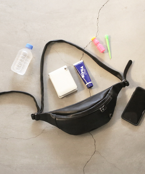 JAM HOME MADE | 牛革 レザー ショルダー ボディバッグ S ブランド