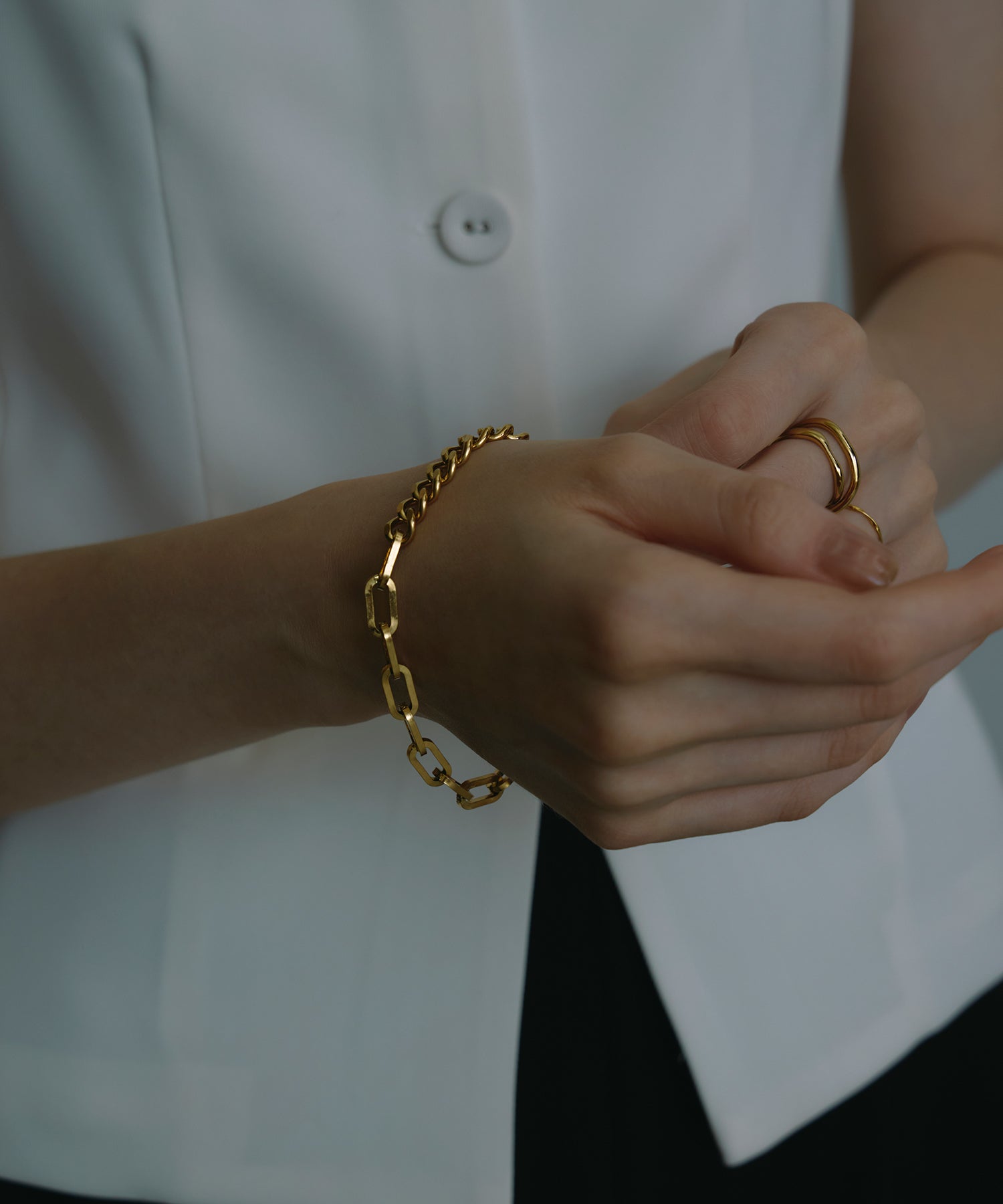 ゴールド]アシンメトリーチェーンブレスレット