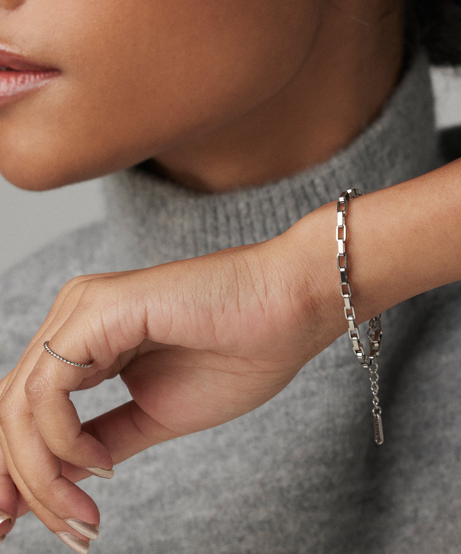 シルバー]スクエアチェーンブレスレット