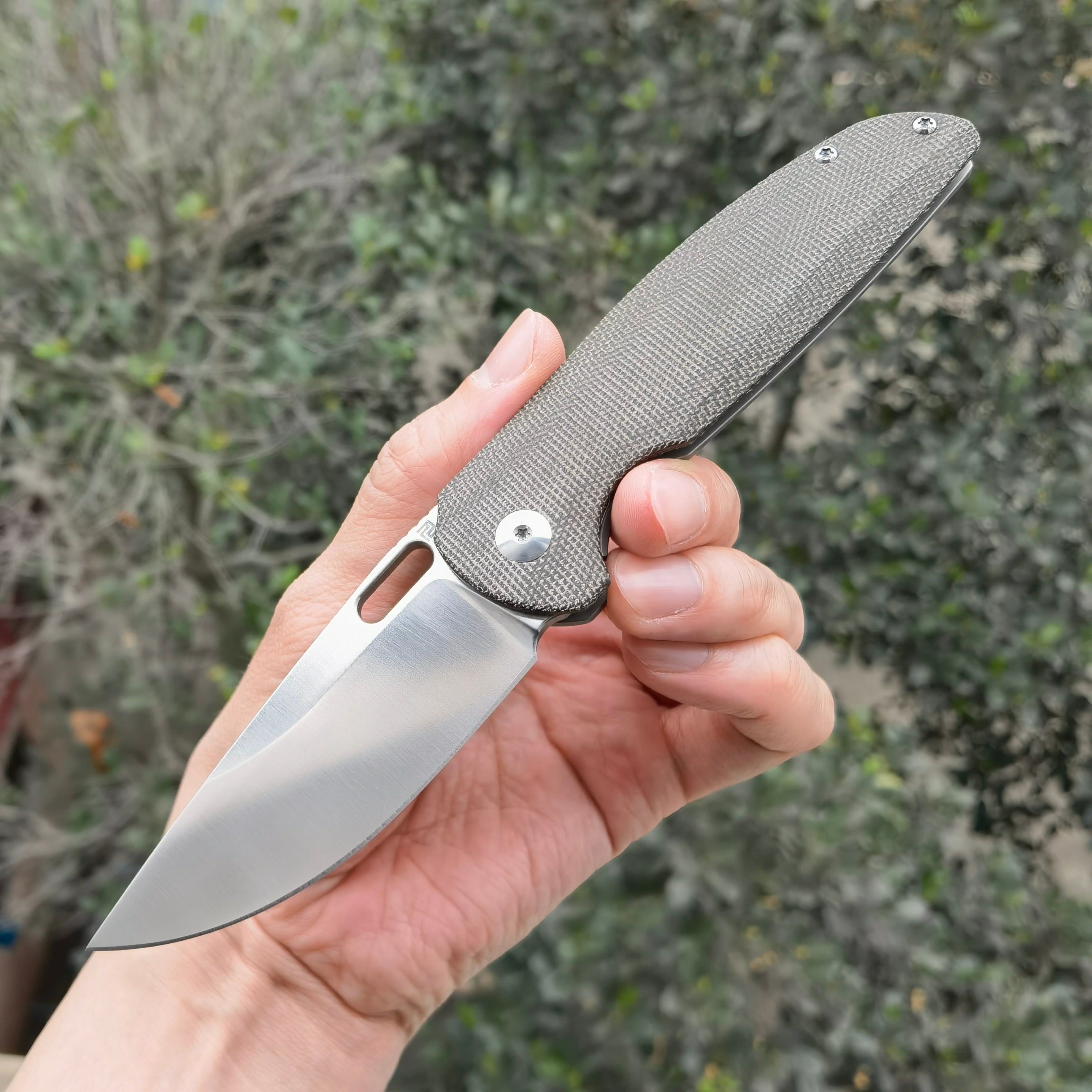 Artisan Cutlery Satyr: S35VN Blade, Titanium Handle Folding Knives