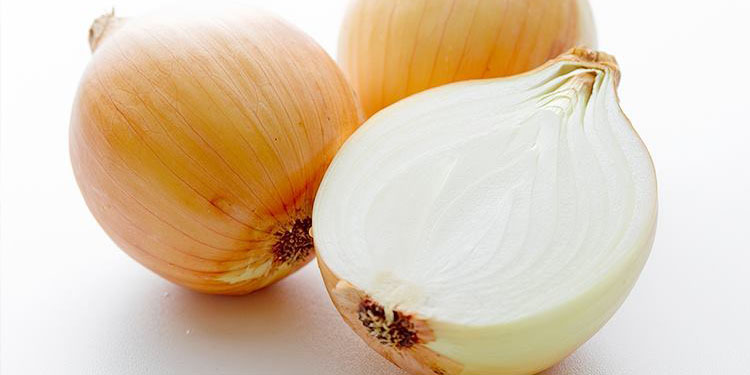 生で丸かじりしても辛くない！驚きのタマネギ 「スマイルボール」が