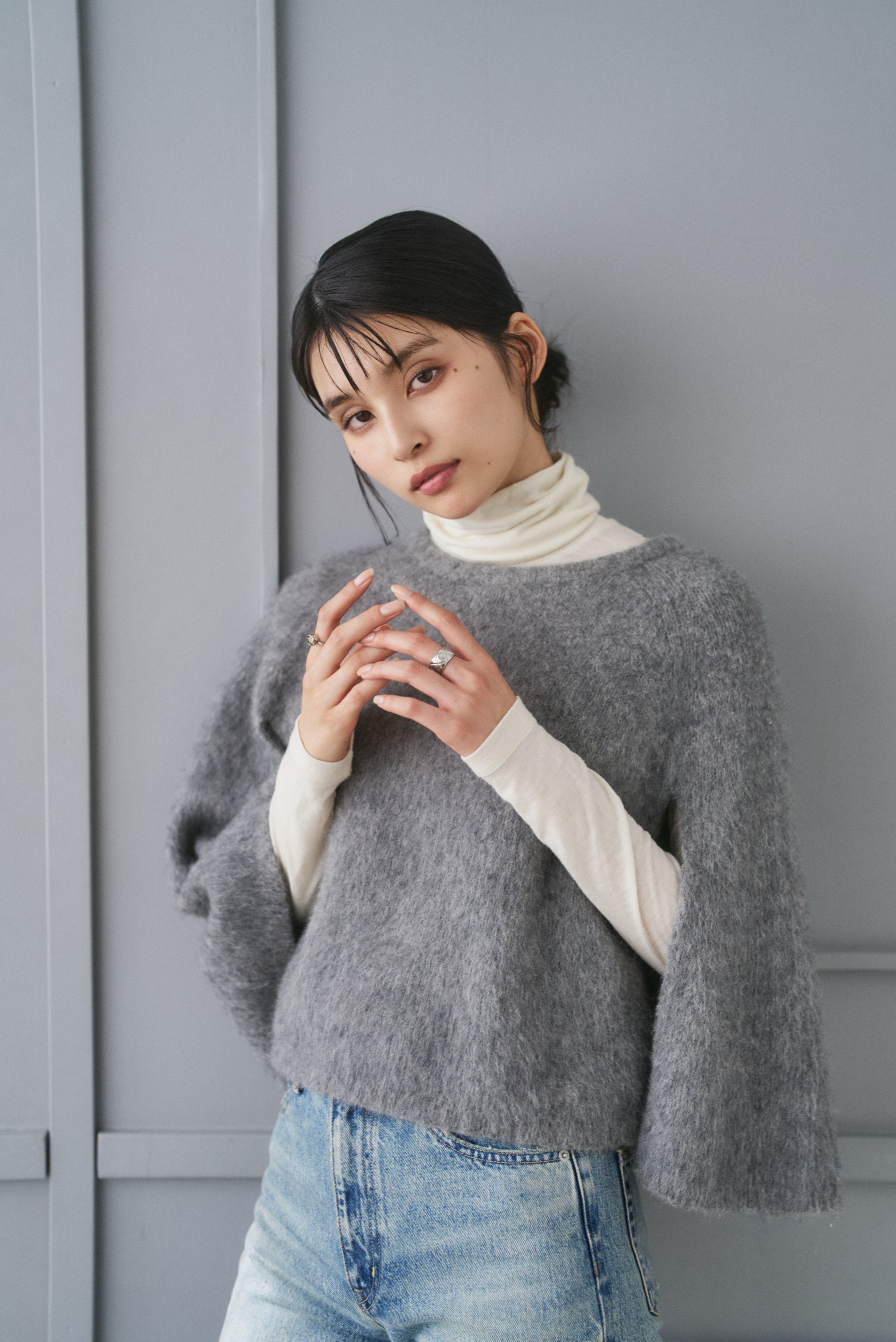 フォックスファーケープポンチョ – CONNSE