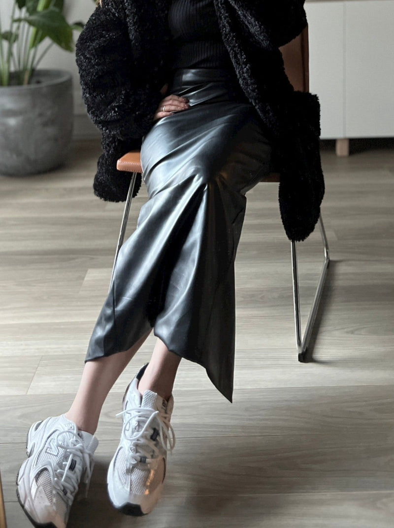 レザータイトスカート DPB56071 – CRAMMY