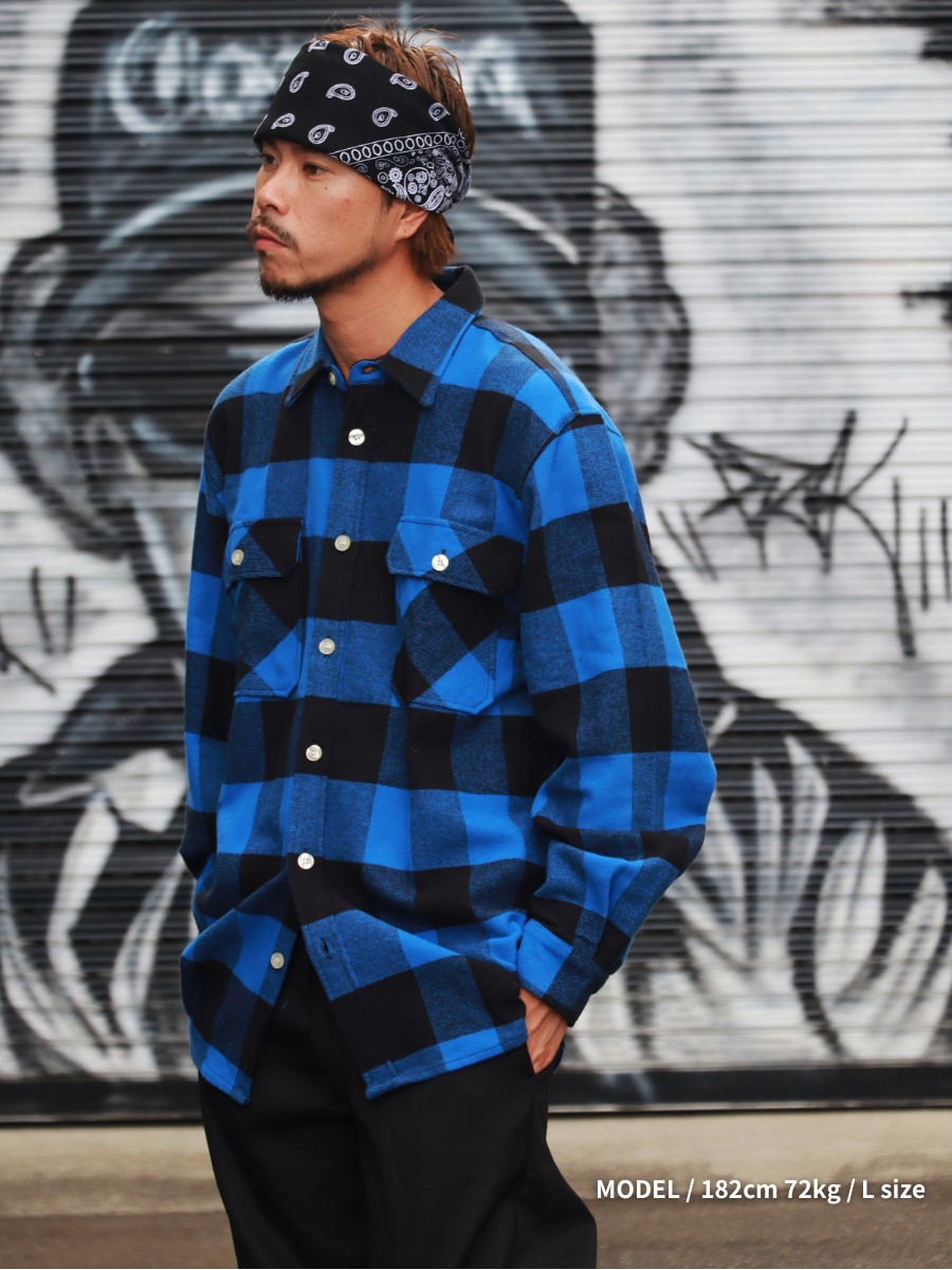 パーカーの上に羽織ってもOK!! ROTHCO製厚手フランネルシャツ!