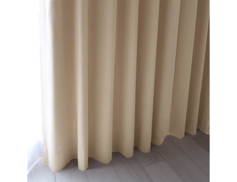 オリジナル無地ドレープカーテン 防炎＋遮光1級 ベージュ ｜カーテン