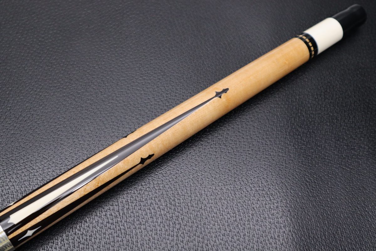 Schrager | カスタムキュー｜イリス