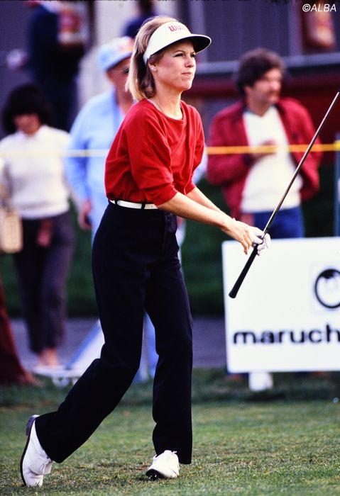 写真] “グリーンの妖精”ローラ・ボー 昭和のお茶の間を彩った彼女を