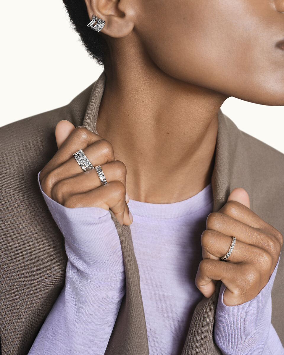 キャトル ラディアント | ホワイトゴールド ウェディング リング