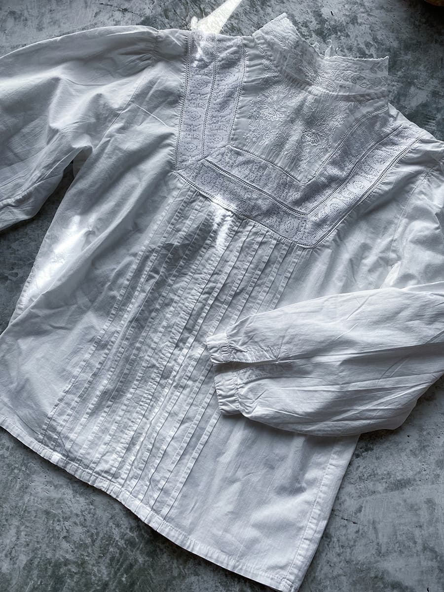 Victorianhighneckblouse