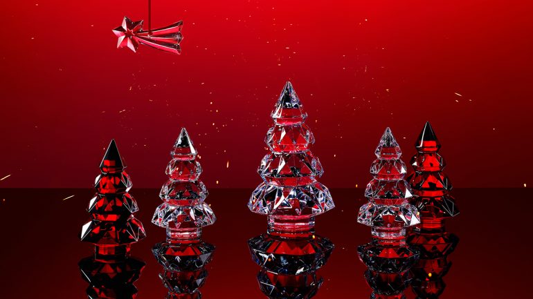 クリスマスにふさわしいラグジュアリーな輝きを放つバカラのホリデー