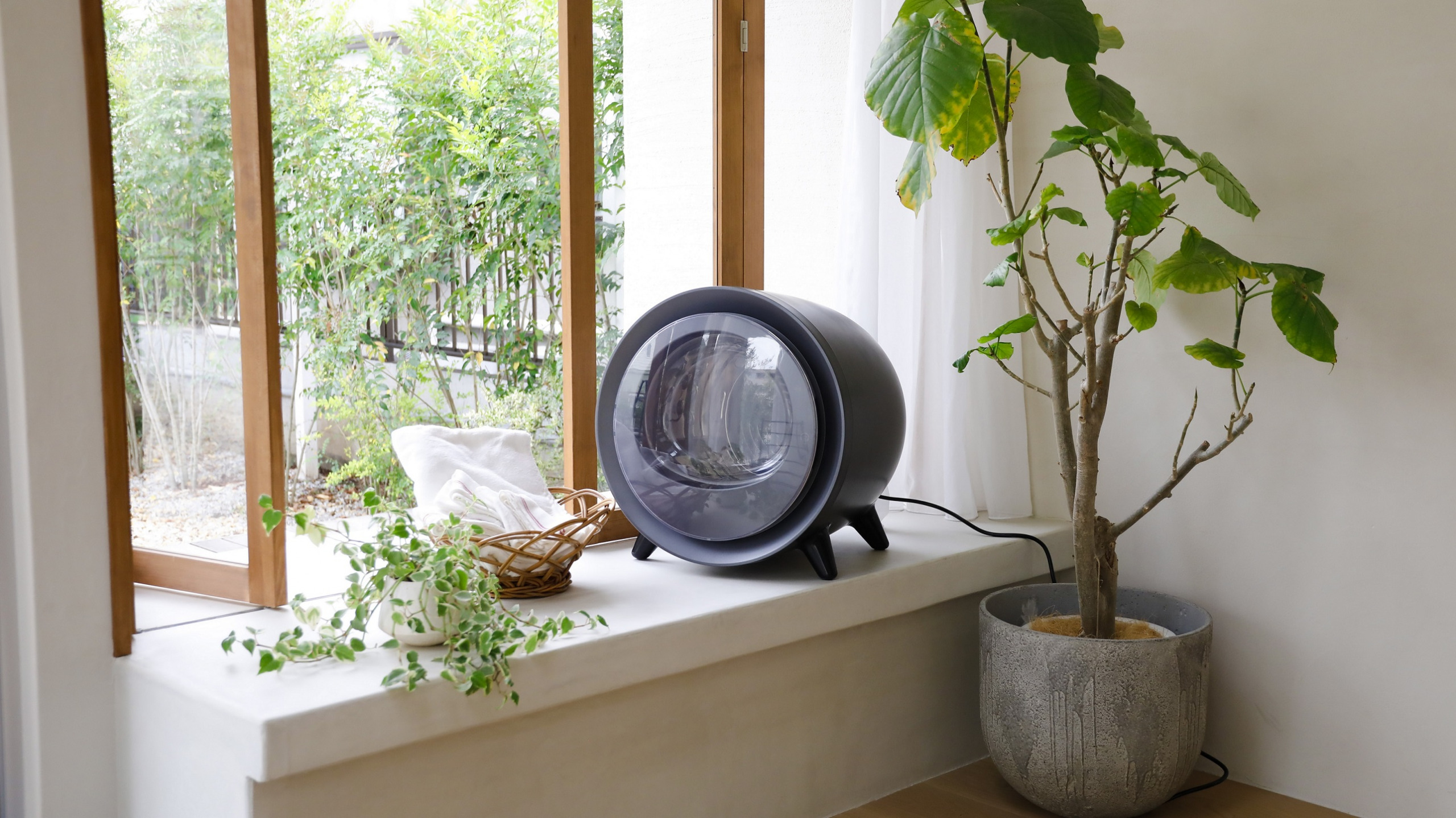 コンセントさえあればすぐに使える！家中どこでも簡単に設置できるシー