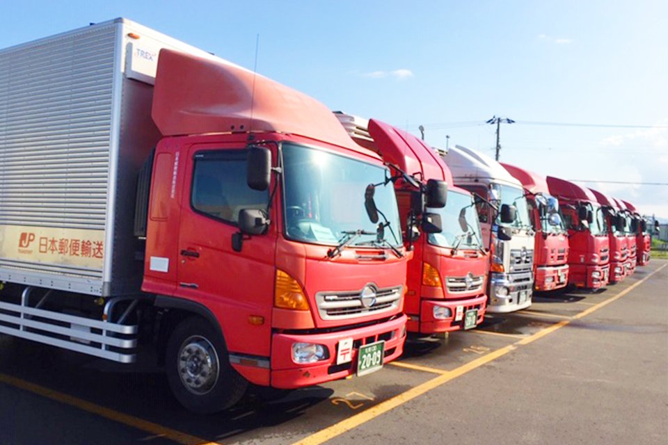 日本郵便輸送株式会社 （北海道支社 札幌営業所） -大型トラック