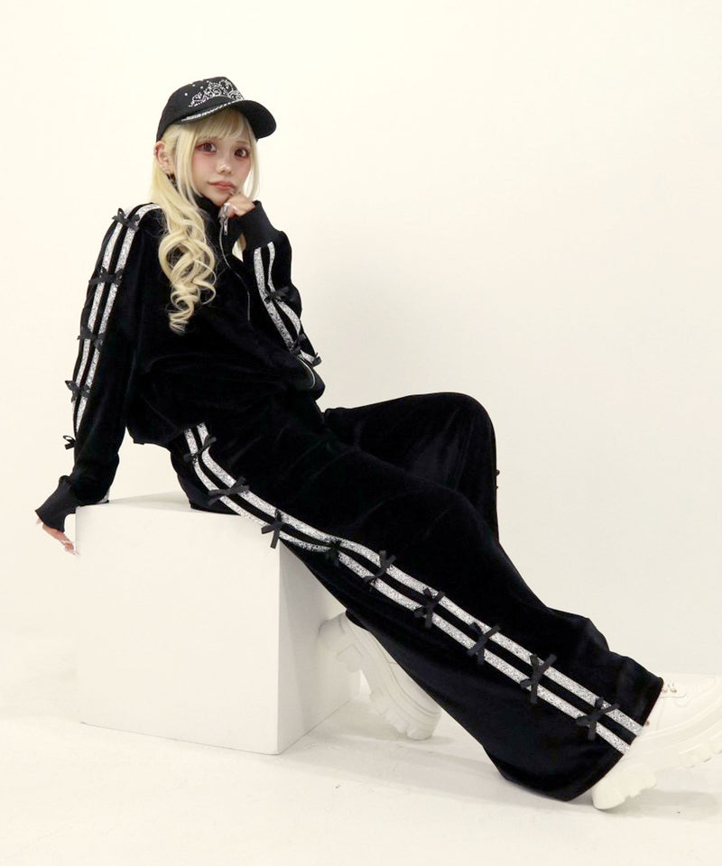 ビジューラインベロアジャージパンツ【セットアップ可】 – レディース