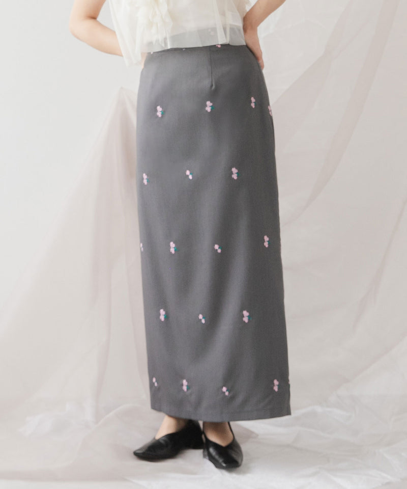 フラワー刺繍タイトスカート – レディースファッション通販の夢展望