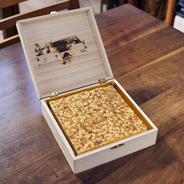 ドゥブルベ・ボレロ 「アイアシェッケ 木箱入」(5号サイズ)の口コミ