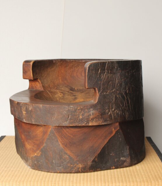 民藝 欅の臼の椅子 X388｜骨董店 のびる 古美術 骨董 和風建具 蔵戸