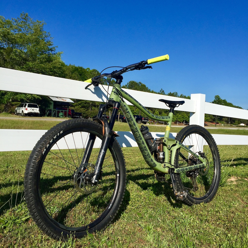 GIANT TRANCE3 2020 今月中値下げ 最終 GIANT TRANCE3 2020 今月中