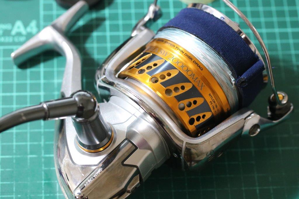 修理依頼 08ステラSW 20000PG ラインローラーが回らない | リール