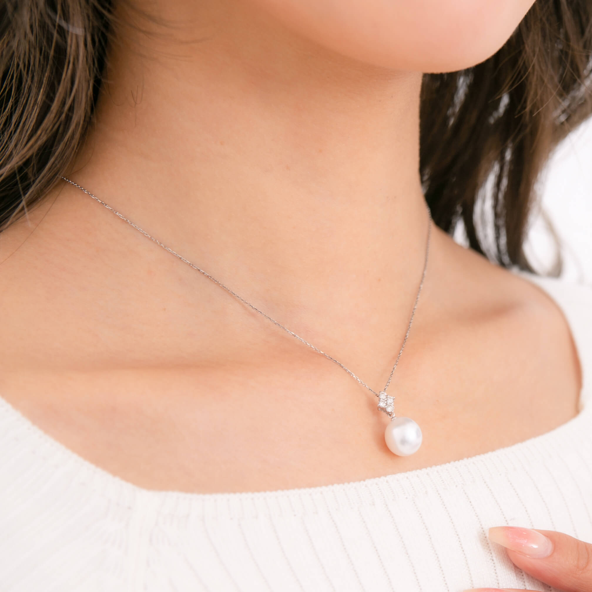 星彩】シロチョウパール ダイヤモンド ホワイトゴールド ペンダント