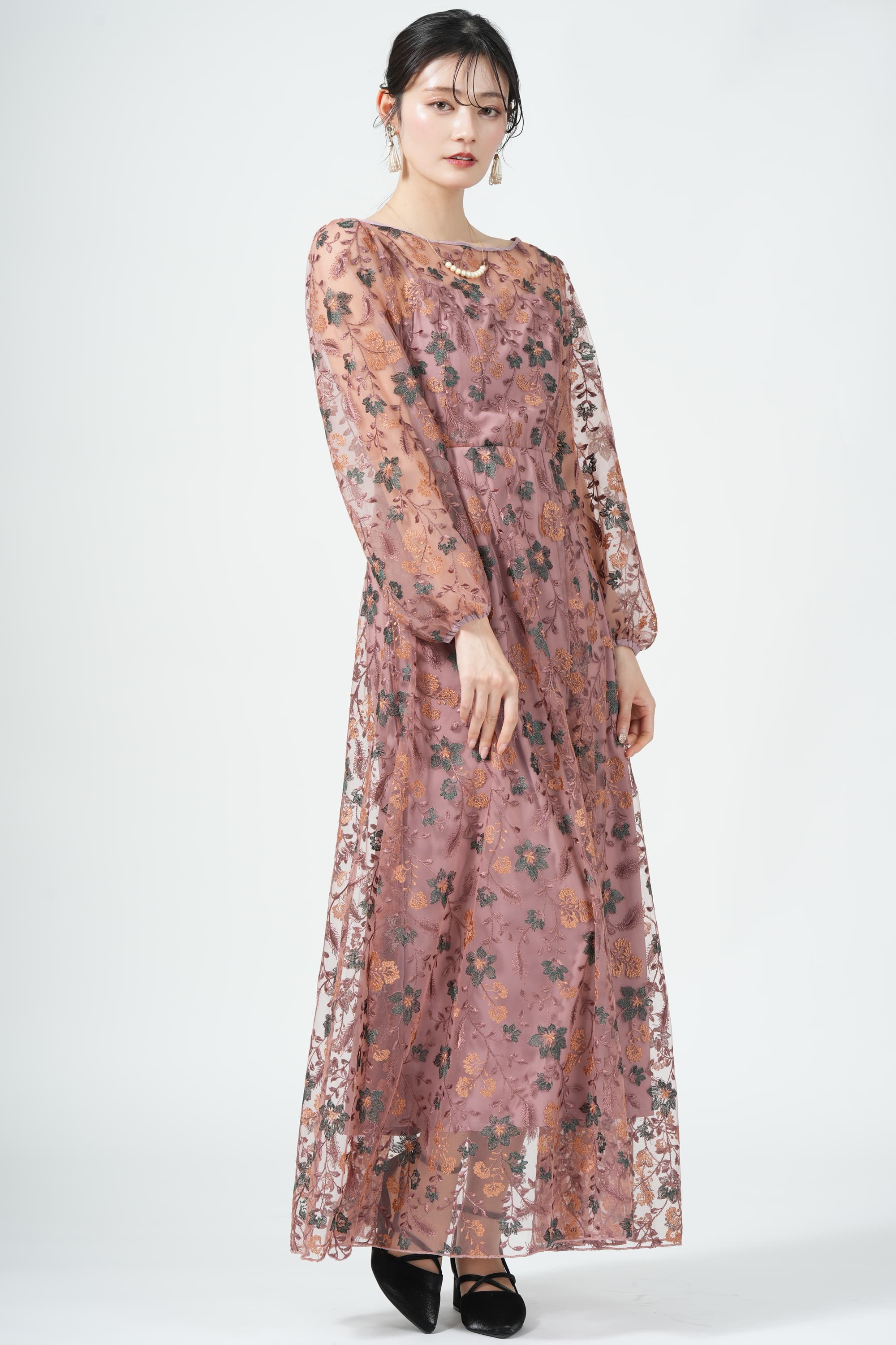 専用▶︎のん☆様】ピンクの刺繍入りフォーマルドレス 130 楽天市場